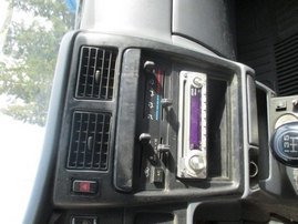 1997 TOYOTA TACOMA DLX WHITE STANDARD CAB 2.4L MT 2WD Z16154